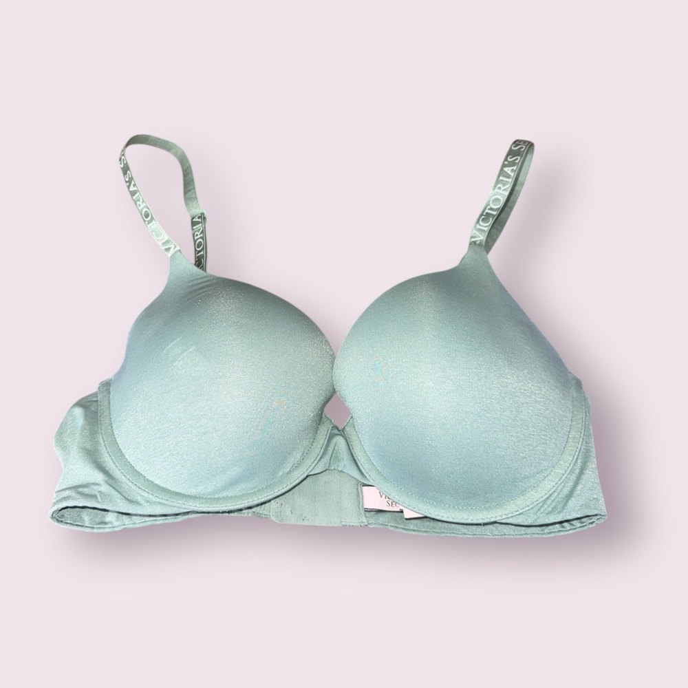 Victoria’s Secret light push up full coverage bra size 34D sage green